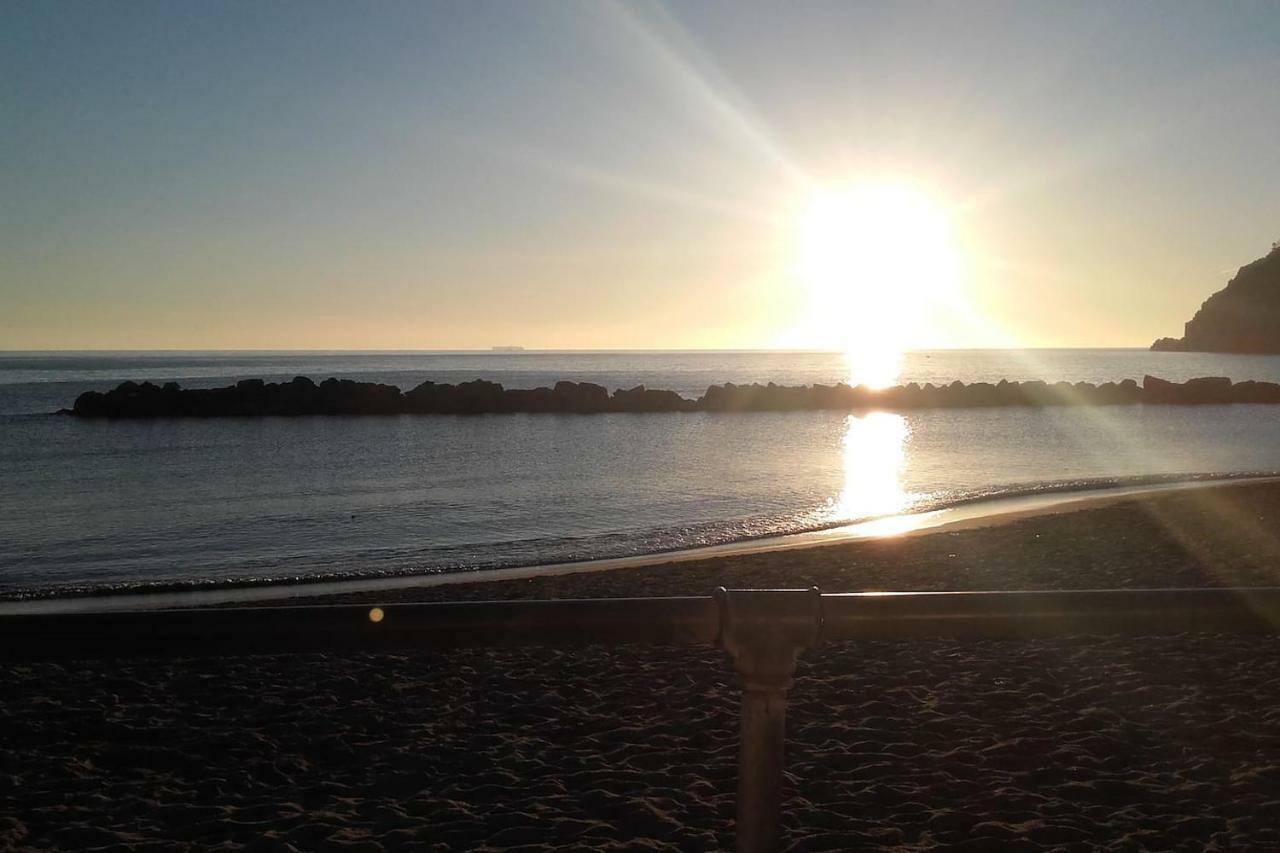 Vila Un Gioiello Con Vista Mare Moneglia Exteriér fotografie