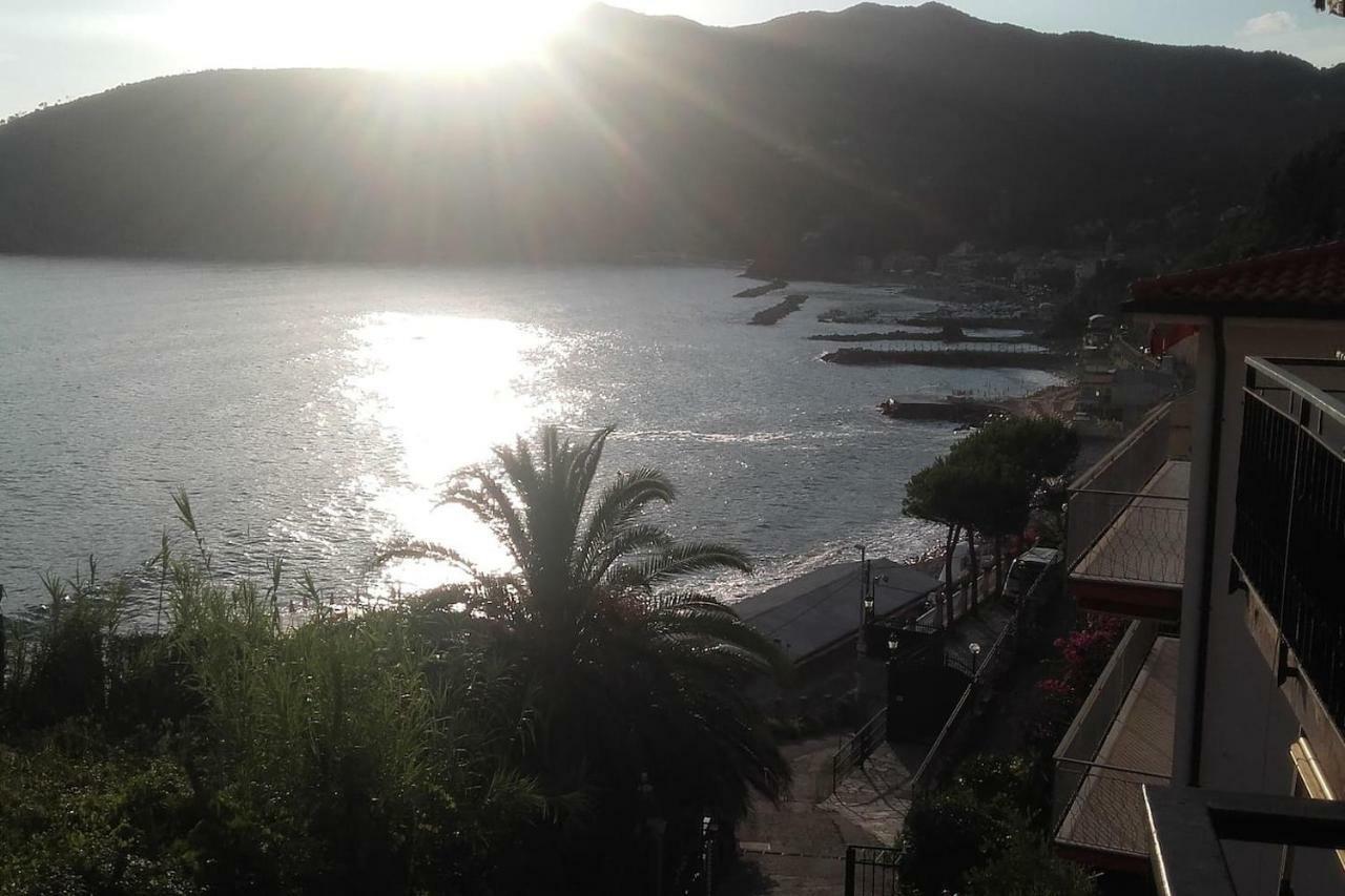 Vila Un Gioiello Con Vista Mare Moneglia Exteriér fotografie
